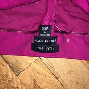 White House Black Market Pants - NWOT WHBM Pink Slim Ankle Side Zip Pant 4R White House Black Market Pants - NWOT WHBM Pink Slim Ankle Side Zip Pant 4R